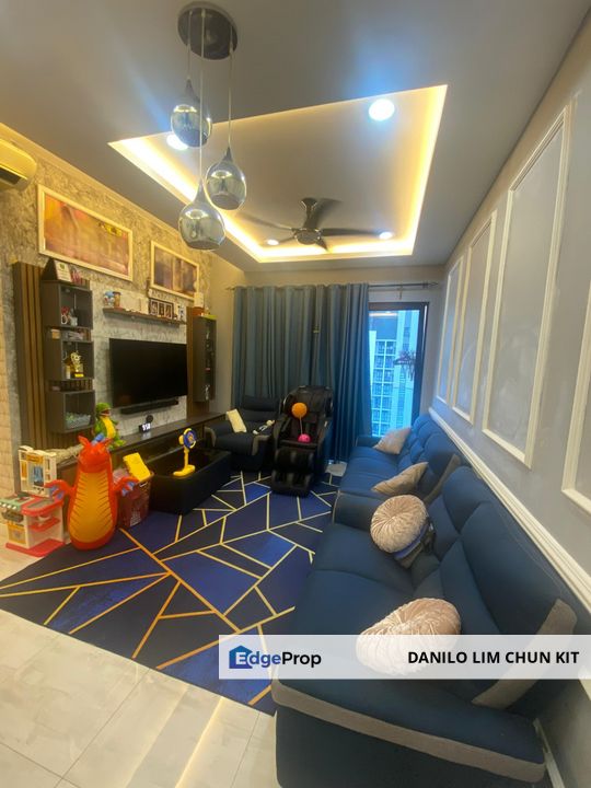 Full Reno, Modern ID, 3 Carparks, 9.5/10 Condition, Selangor, Seri Kembangan