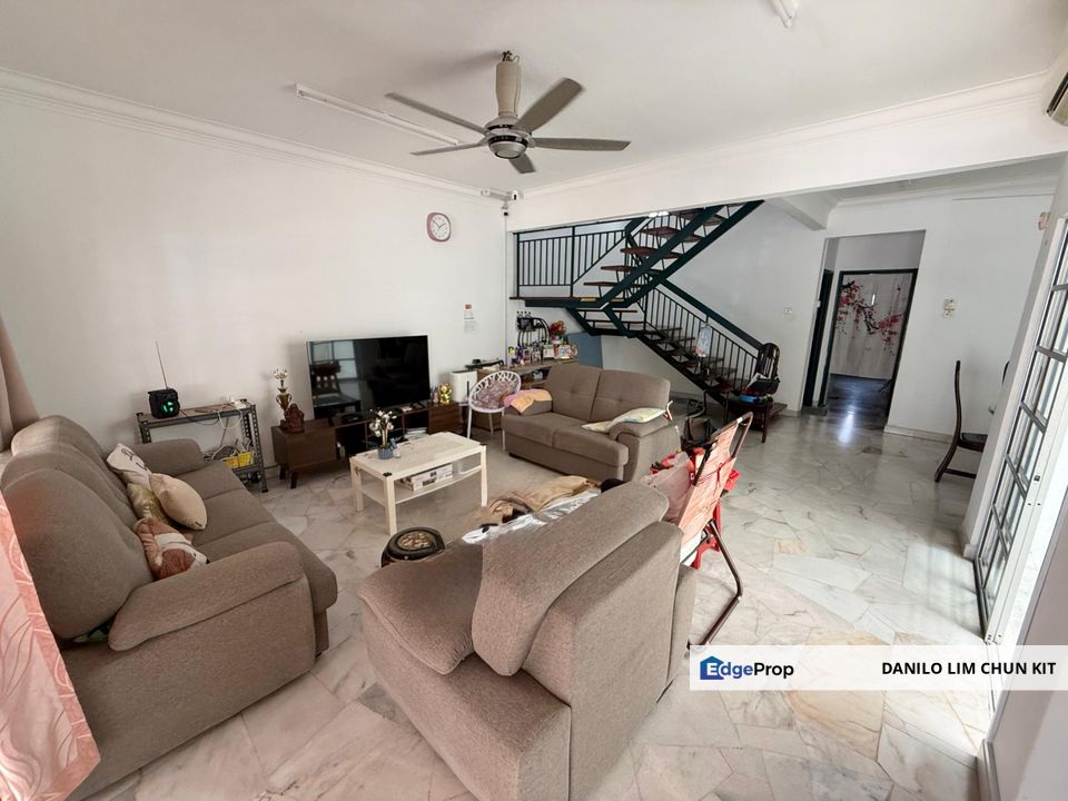 2 Sty Terrace, 24x75, Gated Guarded, Well Maintained, Below Market Price, Kuala Lumpur, Cheras