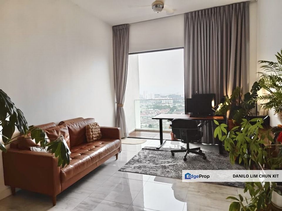 High Floor, Modern ID, 9/10 Good Condition, Low Floor Parking, Selangor, Seri Kembangan