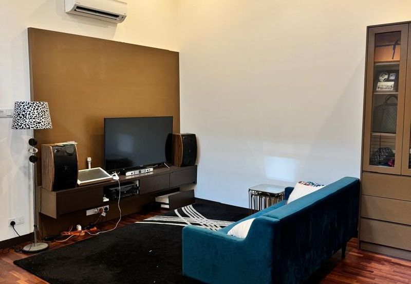 Tiara Hills, Taman Taynton View