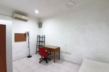 Taman Connaught (Sri Cendekia)