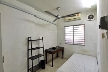 Taman Connaught (Sri Cendekia)