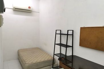 Taman Connaught (Sri Cendekia)