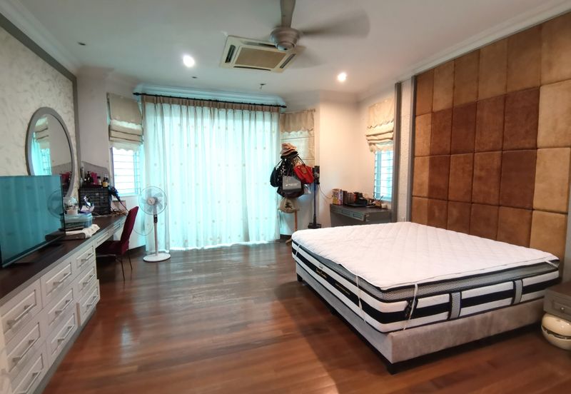 Taman Cheras Hartamas