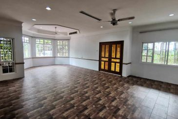 COLLEGE HEIGHTS GARDEN RESORT (PAJAM)