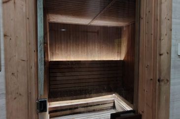 188 Suites Service Apartment