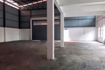 Taman Wawasan Baru 1.5 Storey Detached Factory Warehouse FREEHOLD 