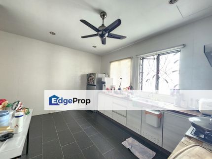 Fully Renovated! Kitchen Extended! Gated and Guarded! Bk5 Hening Double Storey Unit On Sales!, Selangor, Bandar Kinrara Puchong