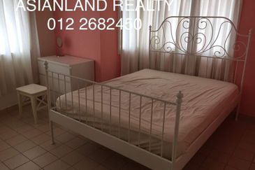 Perdana Exclusive Condominium