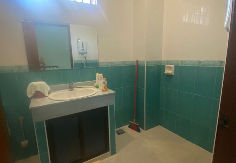 Taman Pelangi Jalan Serampang Corner