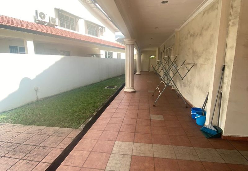 Taman Pelangi Jalan Serampang Corner