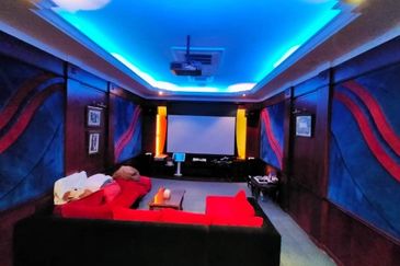 KGSAAS Golf Club, Seksyen 13