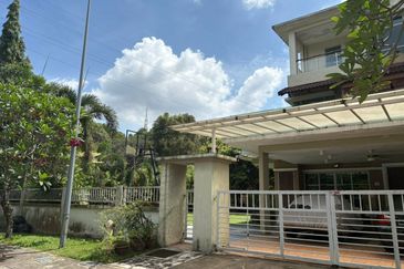 USJ heights 2.5 storey corner house freehold