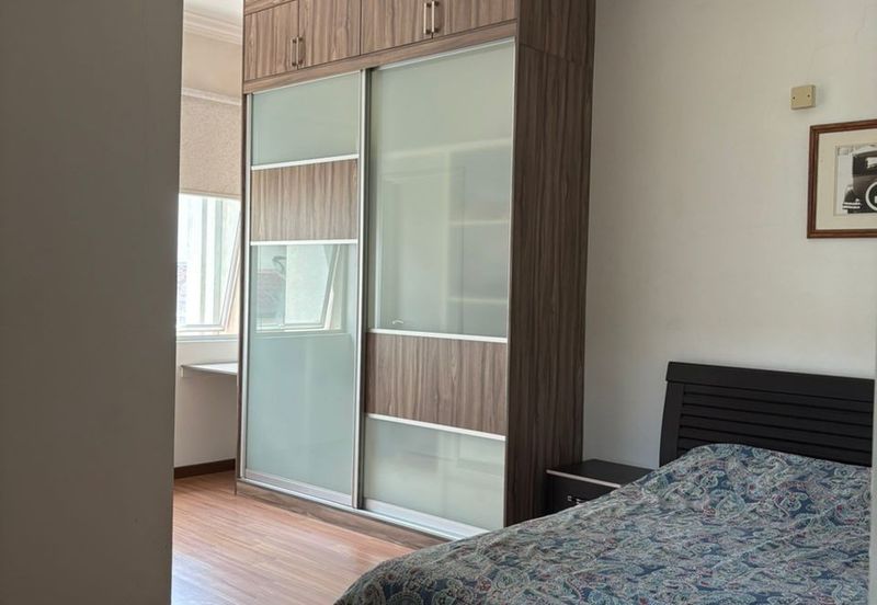 USJ heights 2.5 storey corner house freehold