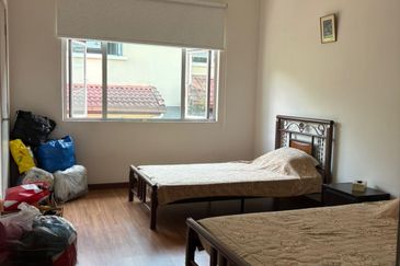 USJ heights 2.5 storey corner house freehold