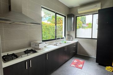 Noble Park @ East Ledang