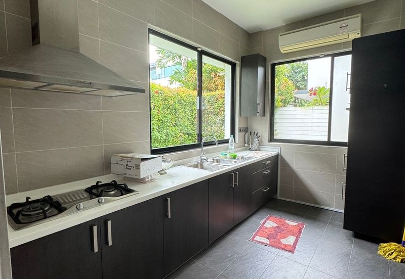 Noble Park @ East Ledang