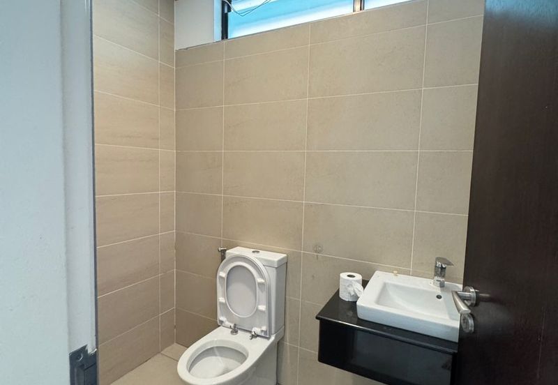 Noble Park @ East Ledang