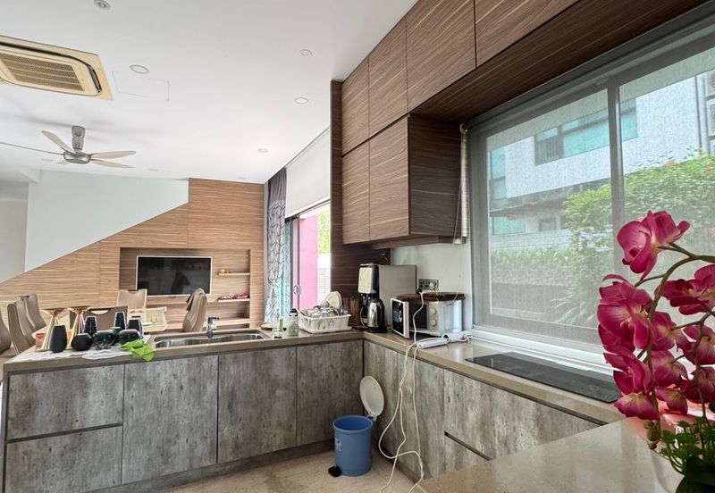 Noble Park @ East Ledang