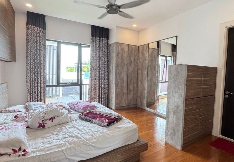 Noble Park @ East Ledang