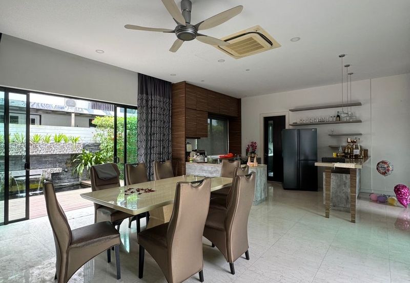 Noble Park @ East Ledang