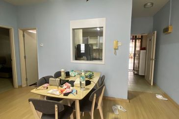 Prima Regency (Savoy Court)