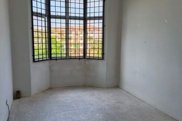 Ruvena Villa, Taman Putra Perdana