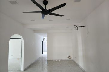 1.5 Storey House For Sale Taman Mujur (Taman Sentosa)Klang 