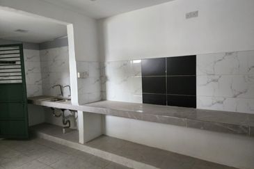 1.5 Storey House For Sale Taman Mujur (Taman Sentosa)Klang 