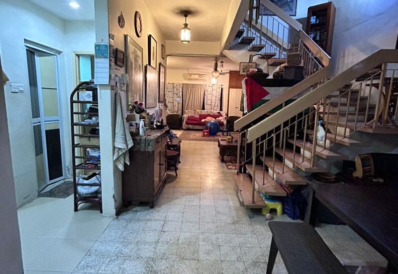 For Sale 2 Storey Semi-D at PJ SS4A