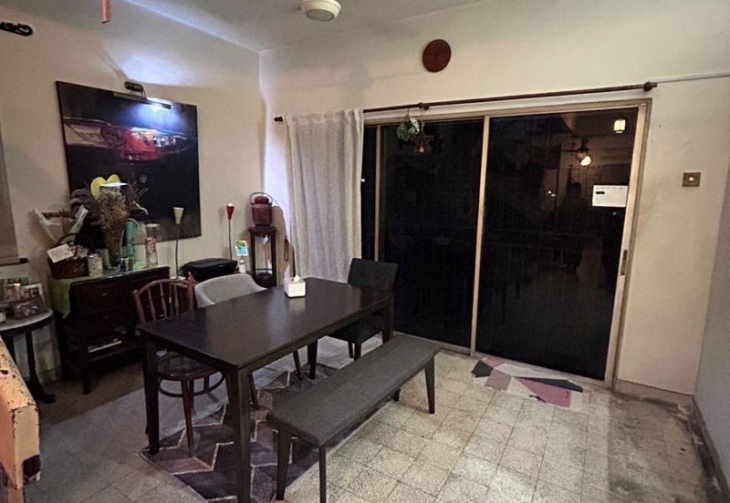 For Sale 2 Storey Semi-D at PJ SS4A