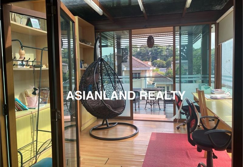 SS3 Petaling Jaya, Semi D