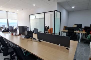 Menara EcoWorld (The Stride Strata Office @ BBCC)