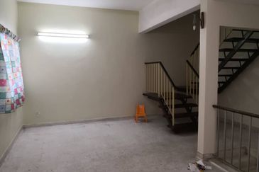 SS2 PJ 2-Storey Link