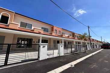 BANDAR BARU BATU GAJAH