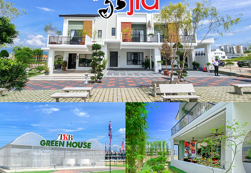 Panorama Lapangan Perdana