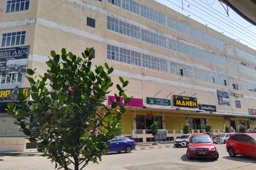 PUSAT KOMERSIAL PUNCAK TAIPING