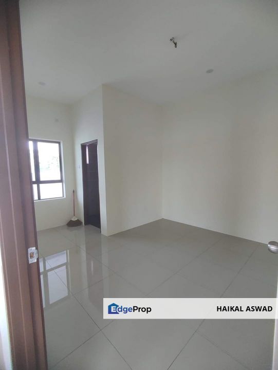 RUMAH BERKEMBAR BARU di Taman Gemilang Bandar Seri Iskandar 🔥🔥, Perak, Sri Iskandar