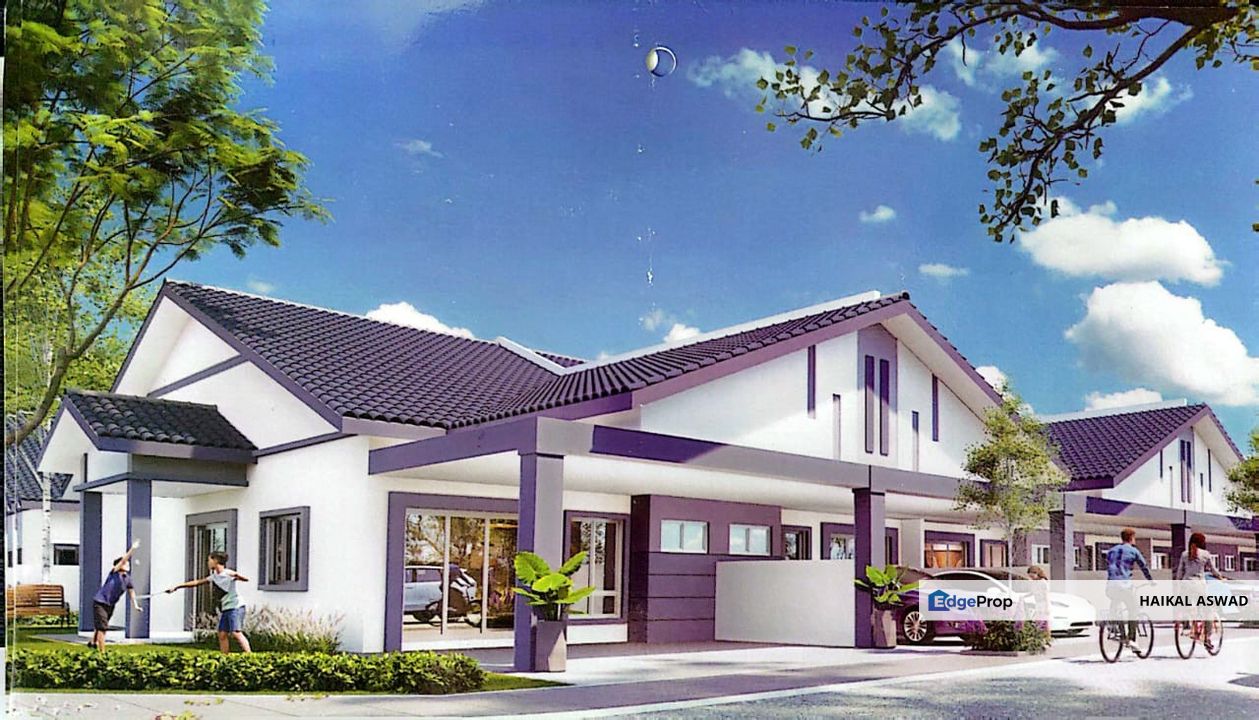 𝟏 𝐓𝐢𝐧𝐠𝐤𝐚𝐭 rumah teres yang luas DI ST18,IPOH, Perak, Ipoh