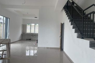 TAMAN BANDAR BARU LAHAT