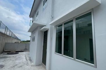 TAMAN BANDAR BARU LAHAT