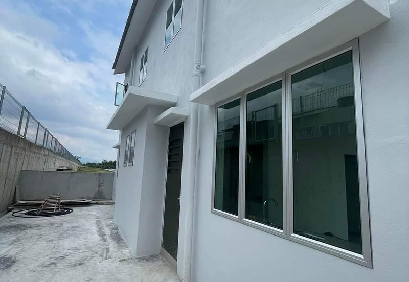 TAMAN BANDAR BARU LAHAT