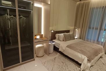 New Premium Residence Taman Desa For Sale