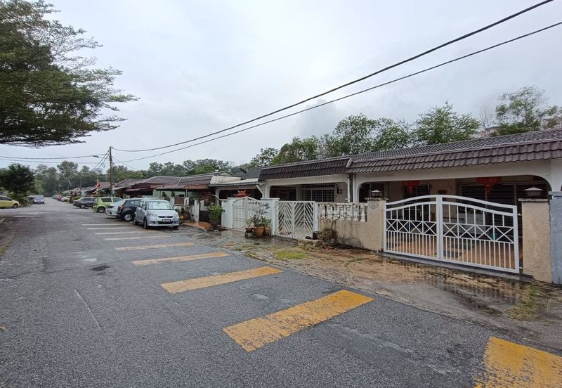 Taman Mawar, Bandar Kinrara Puchong