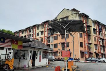 Pangsapuri Kasturi Tiara