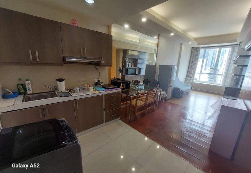 Parkview Service Apartment