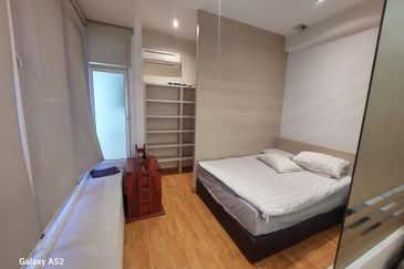 Parkview Service Apartment