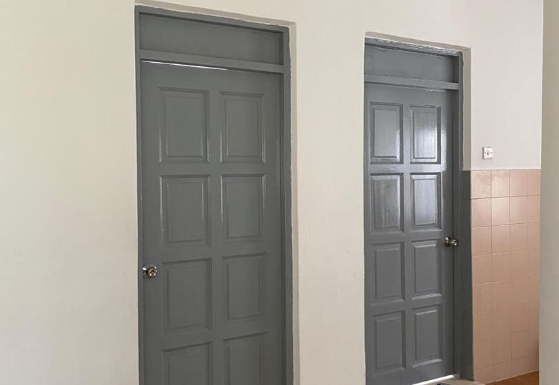 Glen Court, Bandar Sungai Long