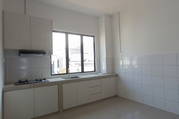 Lambaian Dua Residensi, Townhouse, Kajang, Bangi