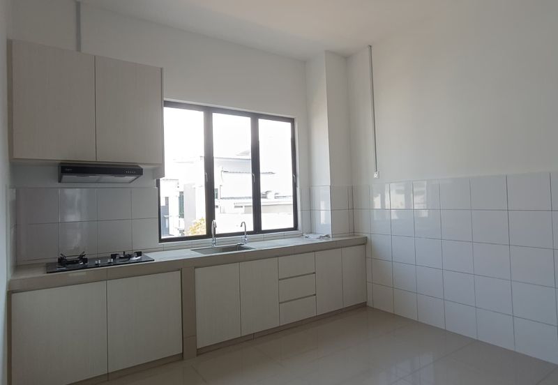 Lambaian Dua Residensi, Townhouse, Kajang, Bangi